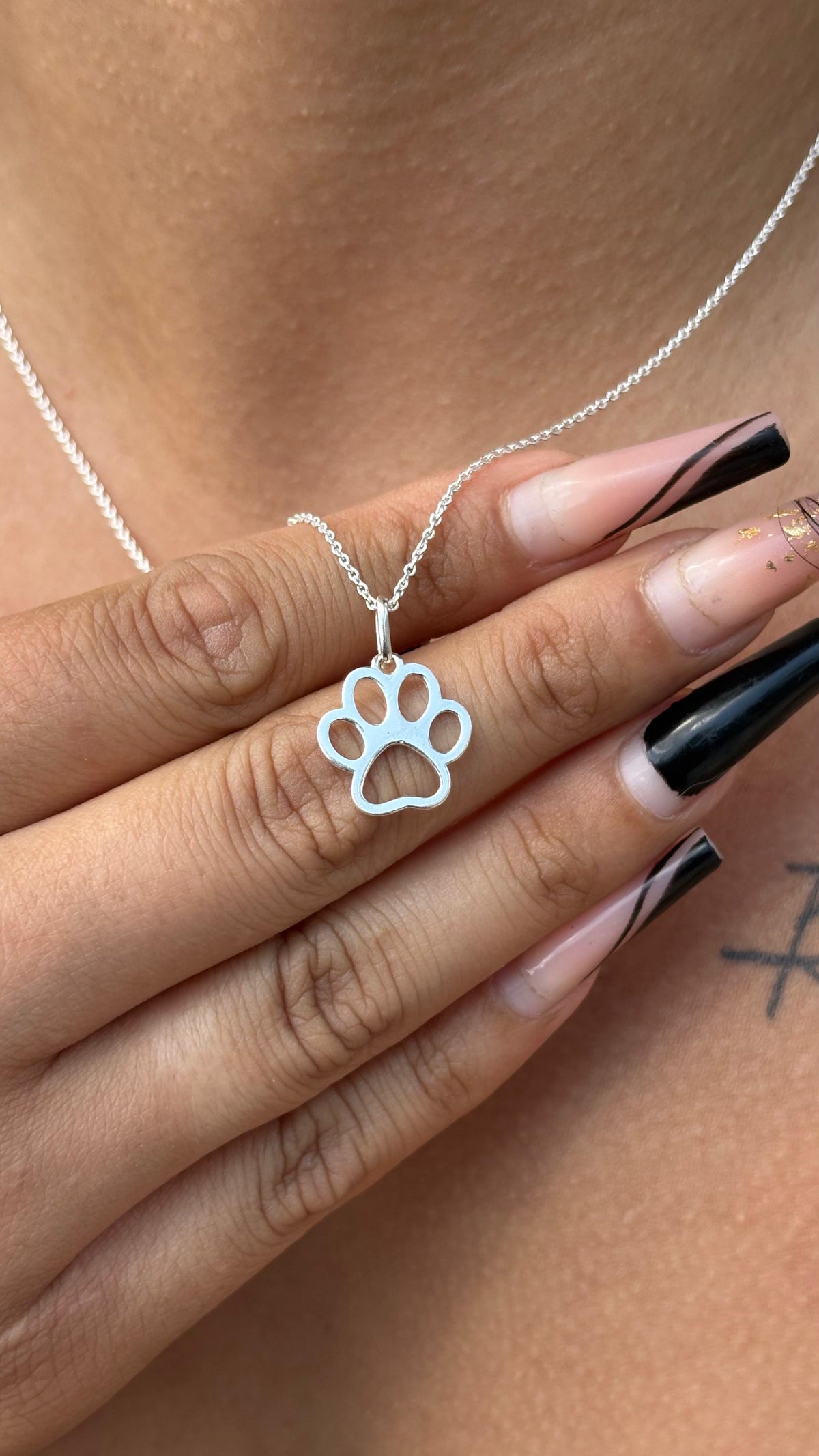 Colar patinha pet